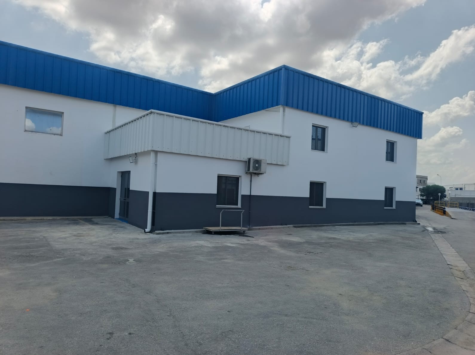 Charpente métallique au parc aéronautique Mghira